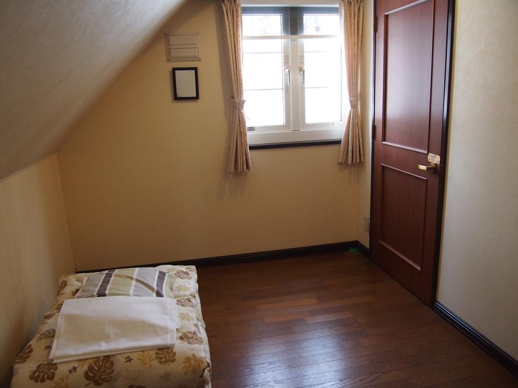 Guesthouse Canterbury Nakasatsunai Exteriör bild
